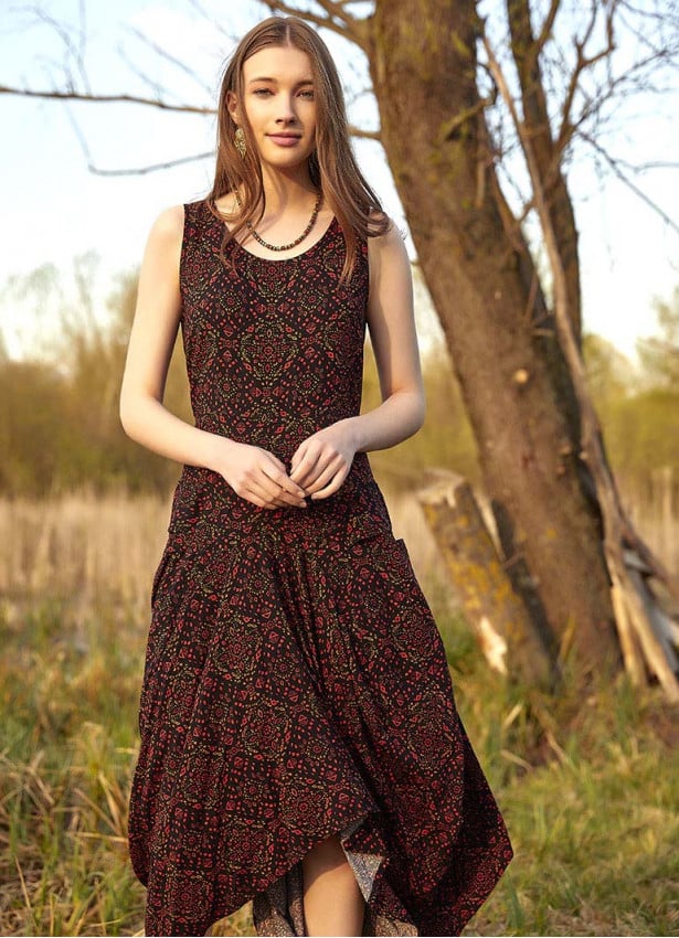 Red Patterned Sleeveless Paisley Tie Waist Dress