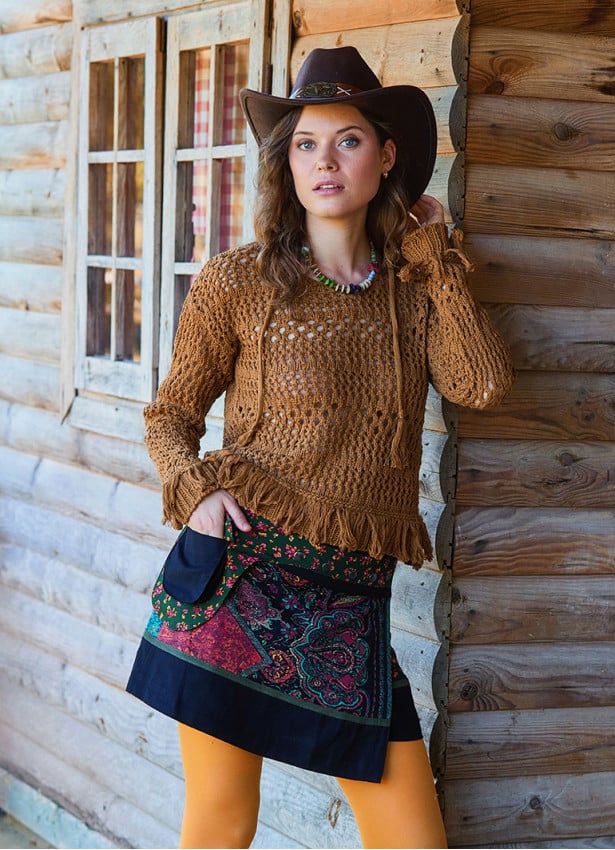 Crew Neck Tasseled Brown Winter Blouse 4742
