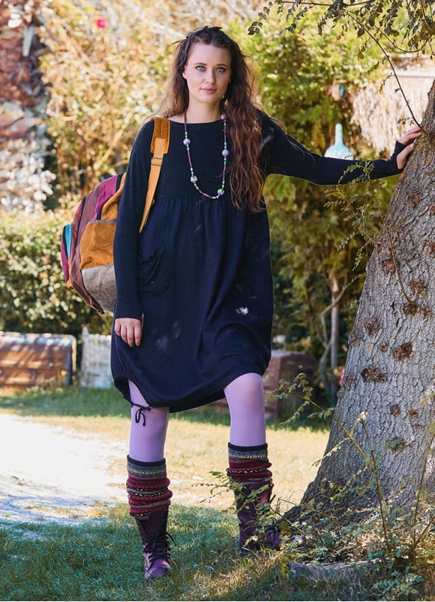 Crew Neck Pocket Finger Strap Black Winter Dress 4737
