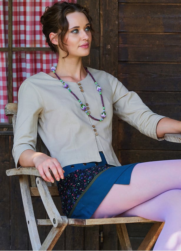 Crew Neck Half Sleeve Button Detailed Cream Winter Blouse 4785