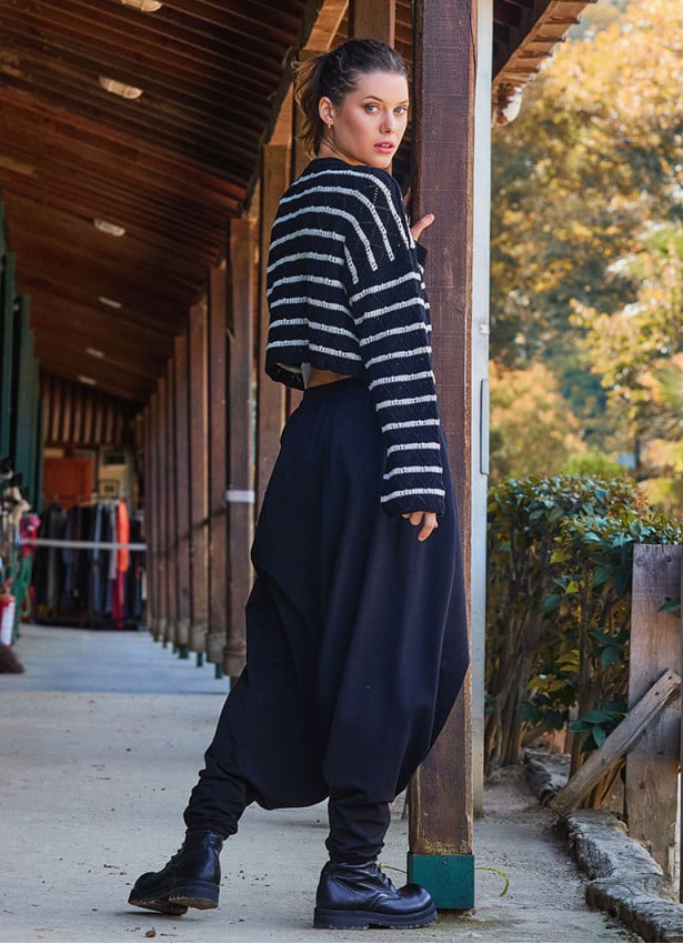 Elastic Waist Low Rise Black Womens Winter Trousers 4713