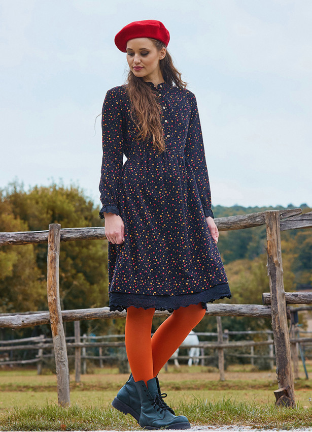 Black Flannel Dress with a Judge Collar and Elastic Waist and Lace 4732