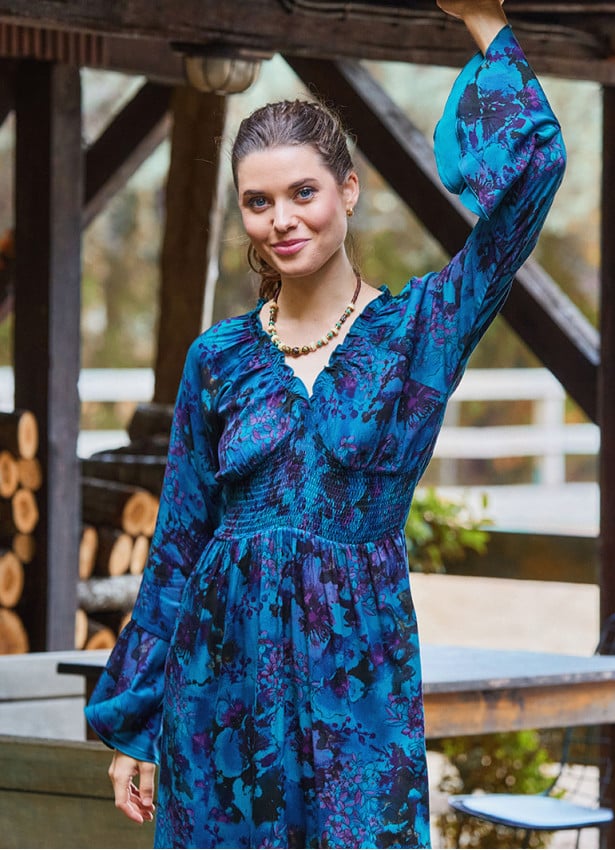 Elastic Collar Spanish Sleeve Blue Long Sleeve Dress 4721