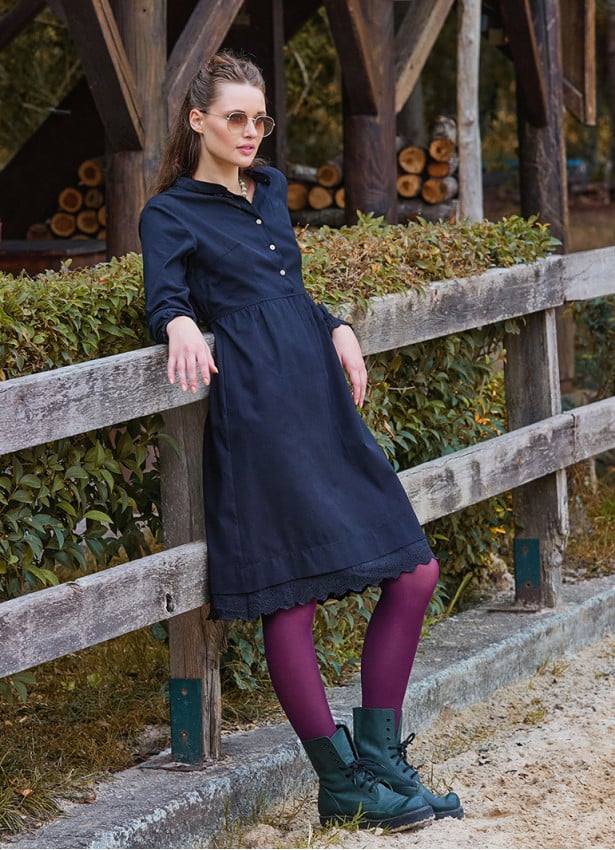 Black Winter Dress with a Judge Collar and Elastic Waist and Lace 4731