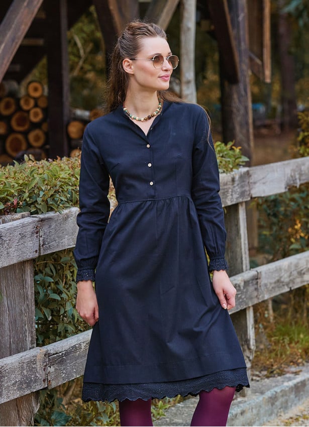 Black Winter Dress with a Judge Collar and Elastic Waist and Lace 4731