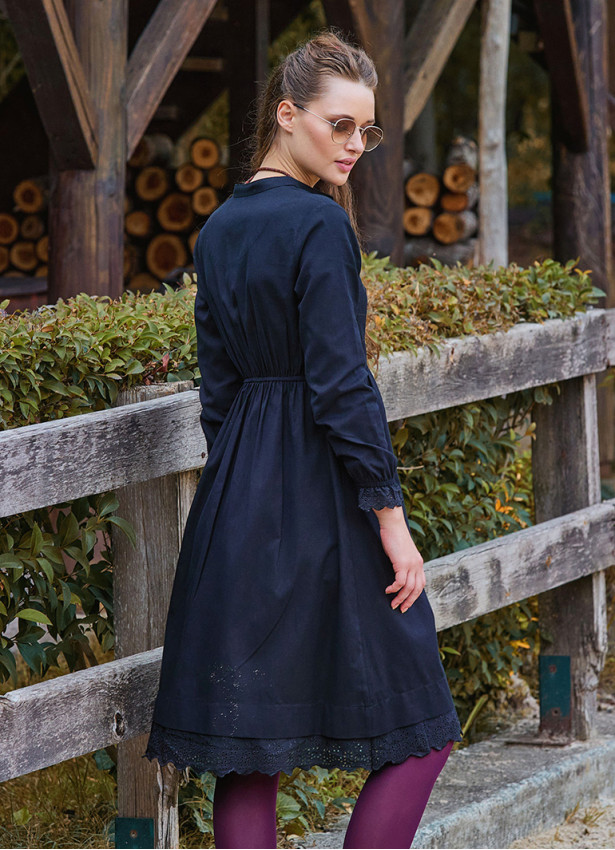 Black Winter Dress with a Judge Collar and Elastic Waist and Lace 4731