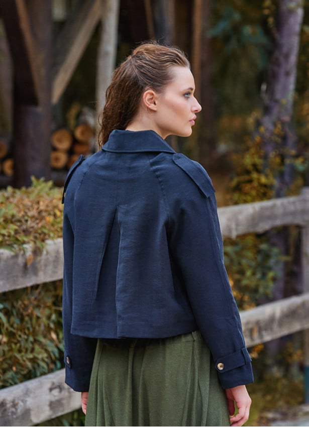 Shirt Collar Relaxed Cut Buttoned Black Winter Blouse 4763