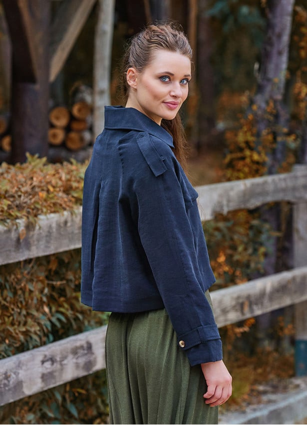Shirt Collar Relaxed Cut Buttoned Black Winter Blouse 4763