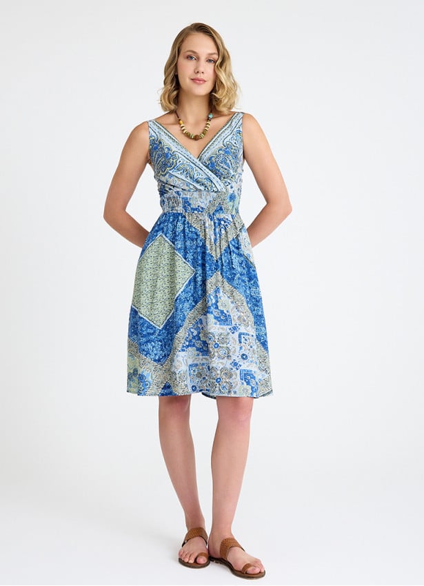 V Necked Blue Patterned Midi Dress 4690