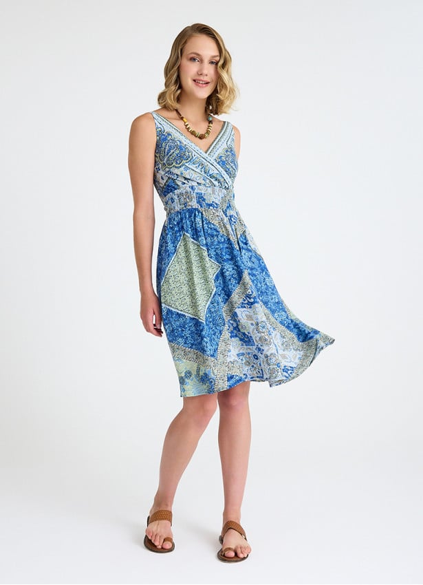 V Necked Blue Patterned Midi Dress 4690