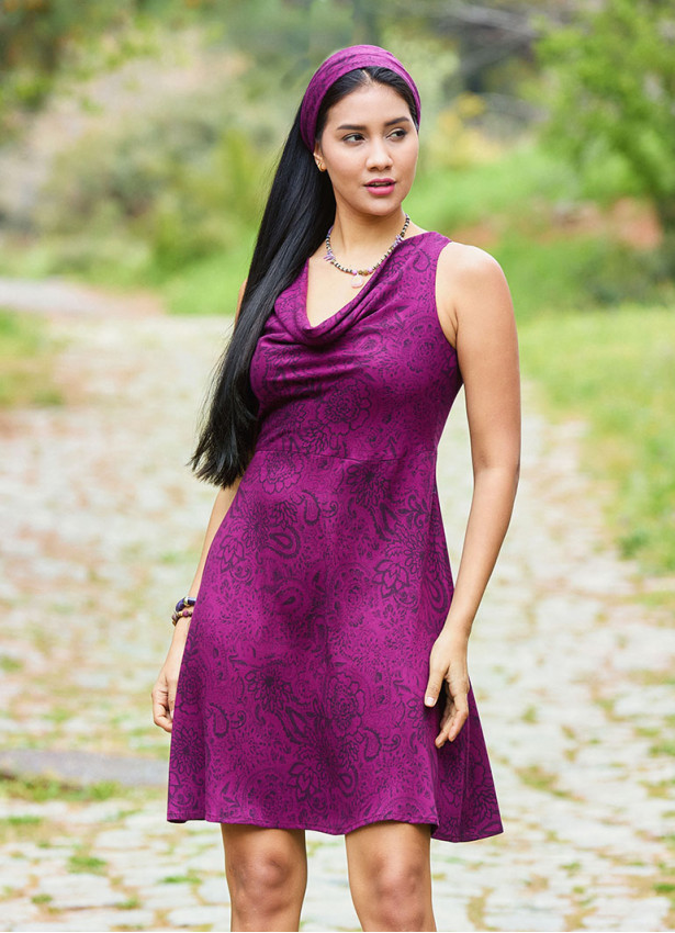 Loose Neck Zipper Front Burgundy Ethnic Dress 5004