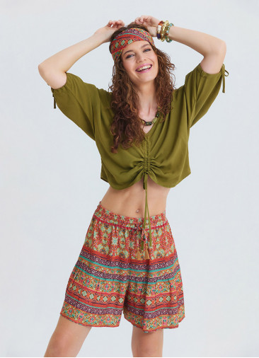 Green Summer Blouse with Boat Neck, Short Sleeves, and Gathered Details 4974