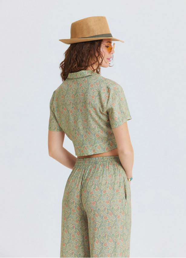 Button Down Collar Blouse with Yellow Flowers 4954