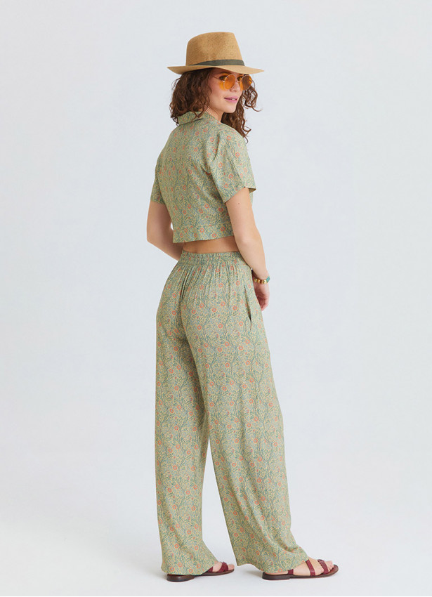 Womens Authentic Pants with a Regular Waist and Yellow Flowers  4947