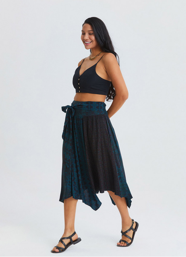 Black Crop Top with Thin Straps and Button Detail 4916