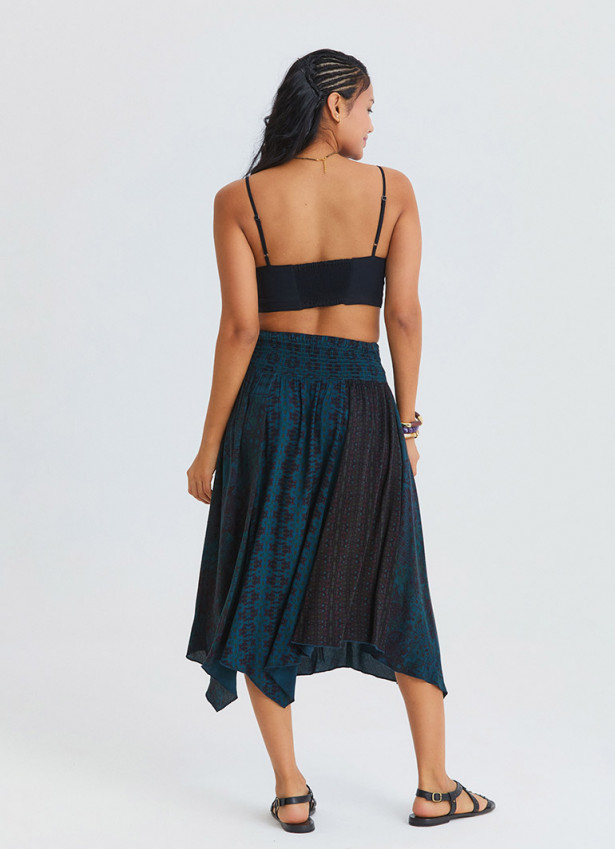 Black Crop Top with Thin Straps and Button Detail 4916