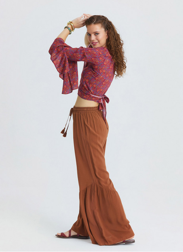 Volant Sleeve Cross Over Cut Red Floral Blouse 4894