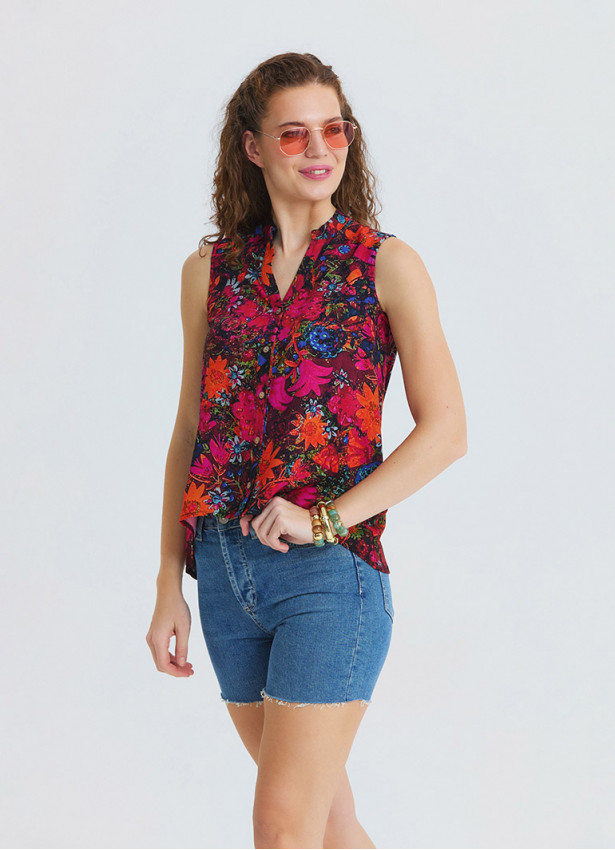 Asymmetrical Collar Shirt with Red Floral Blouse 4887
