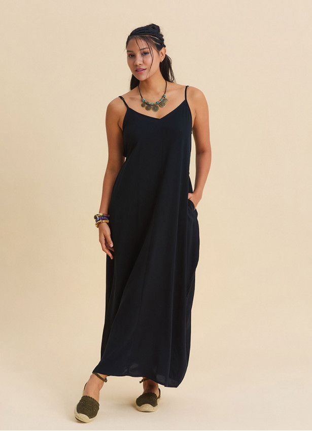 Wide Collar, Thin Straps Black Long Dress 4811