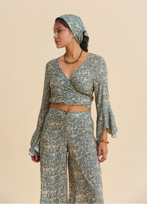 Spanish Collar Cross Over Cut Beige Floral Blouse 4895