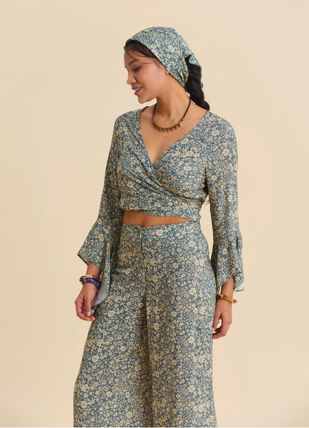 Spanish Collar Cross Over Cut Beige Floral Blouse 4895