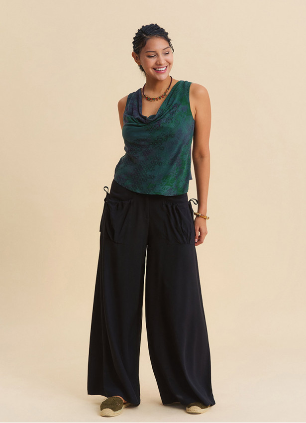 Loose Fit Black Womens Trousers with Detailed Pockets 4868