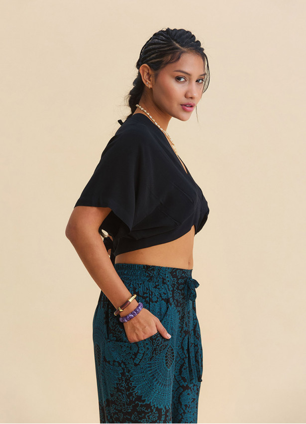 Crew Neck Backless Flowy Black Summer Blouse 4882