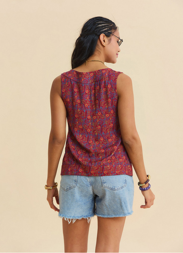 Button Detailed Asymmetrical Cut Red Floral Blouse 4888