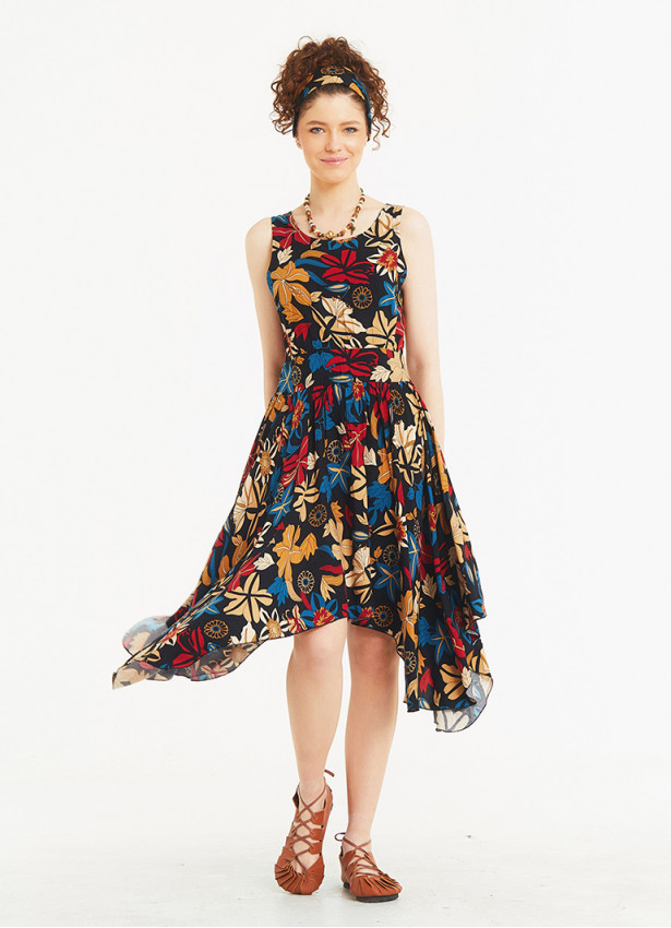 Asymmetrical Skirt Detail Flowers Dress