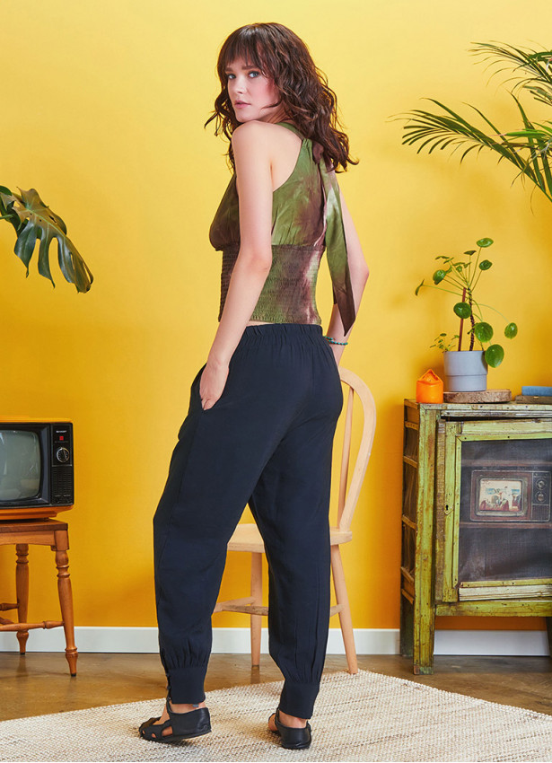 Stylish Black Trousers With Elastic Waist