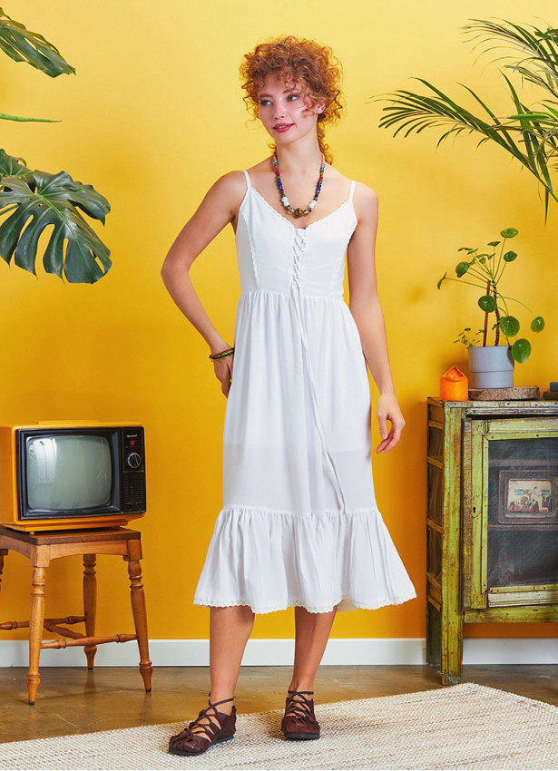 Criss Cross Front Detail Strappy White Laced Dress