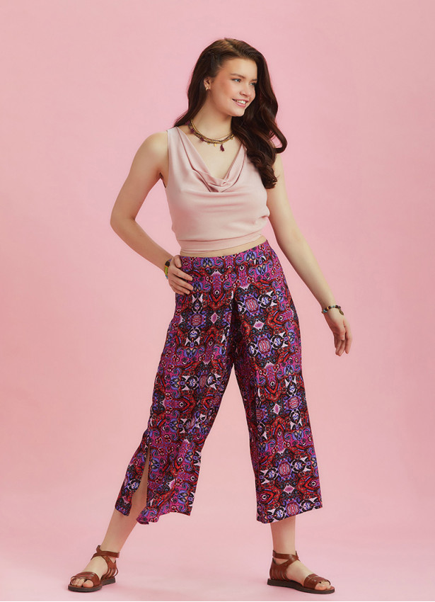 Front Pleat Detailed Women's Blue Pattern Capri Pants