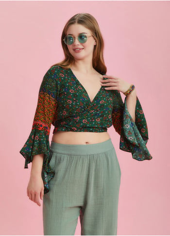 Flowers Gypsy Style Bell Sleeve Crop Plus Size Top