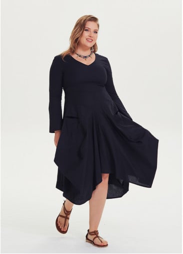 Oversized Pockets V Neck Plus Size Black Dress