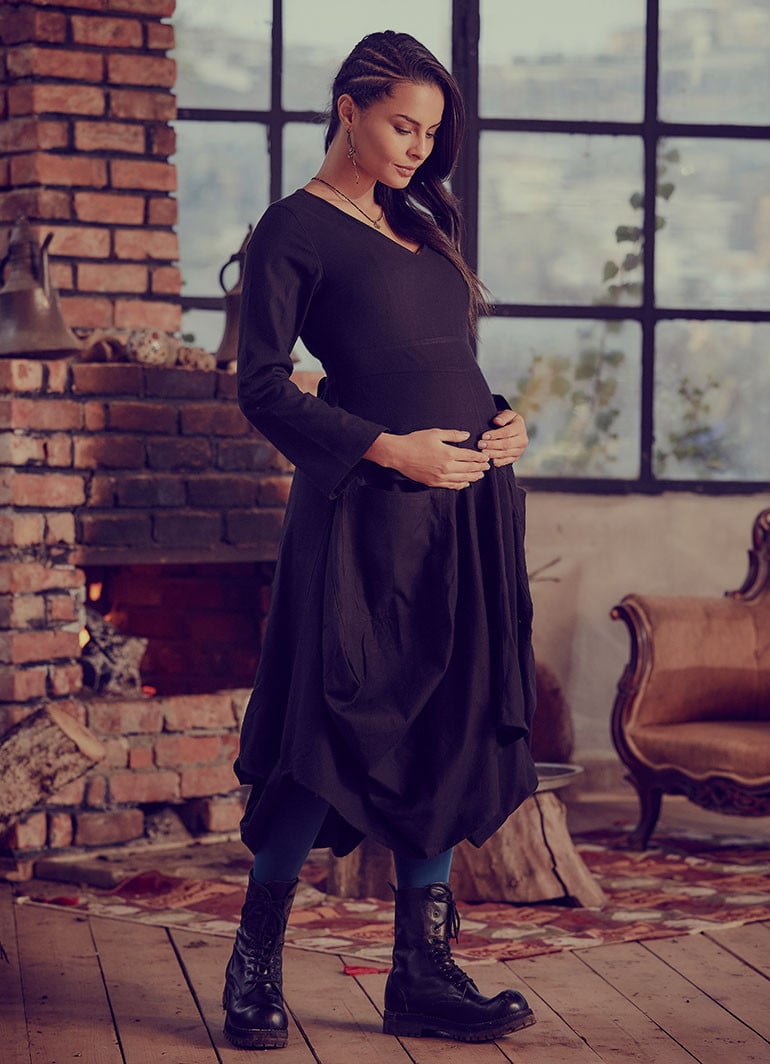 Oversized Pocket Detail Maternity Dress