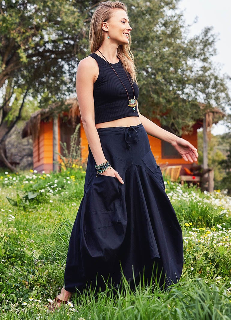Gypsy Style Oversize Pocket Black Skirt Wholesale Boho Clothing