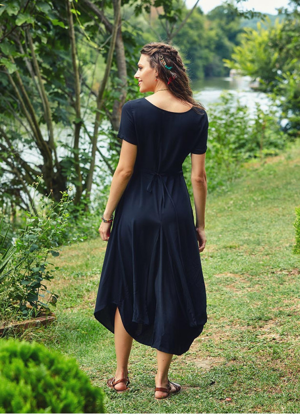Round Neck Big Pockets Half Sleeve Black Dress