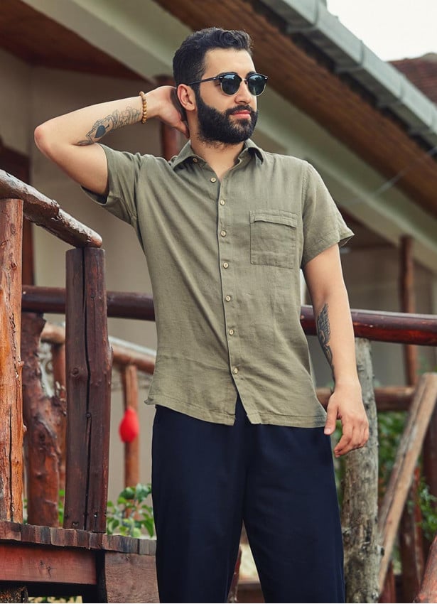 Bohemian Style Button Down Cotton Half Sleeve Mens Pocket Shirt