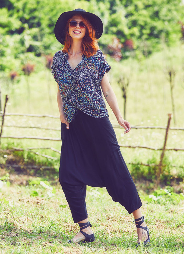 Elastic Waist Tie Front Black Capri Harem Pants