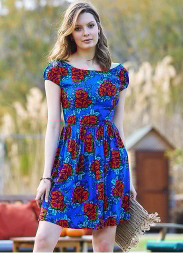 Floral Pattern Open Back Short Dress