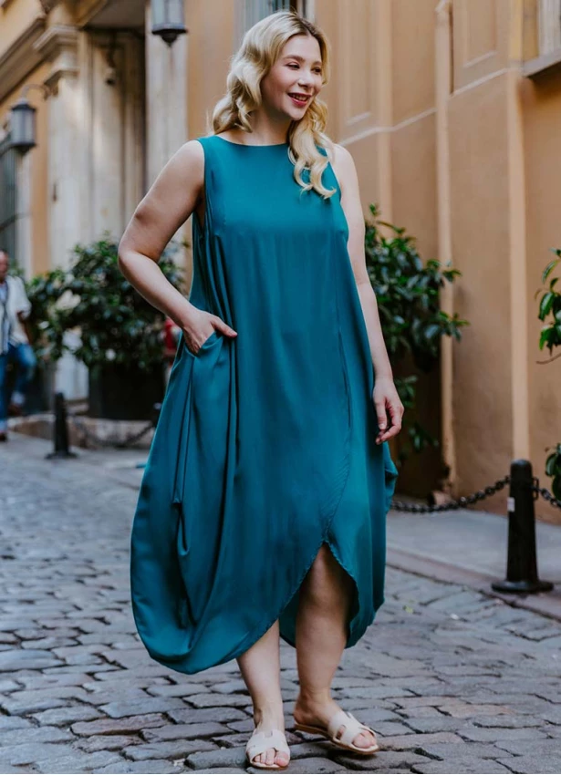 Sleeveless Front Layered Blue Baggy Plus Size Dress